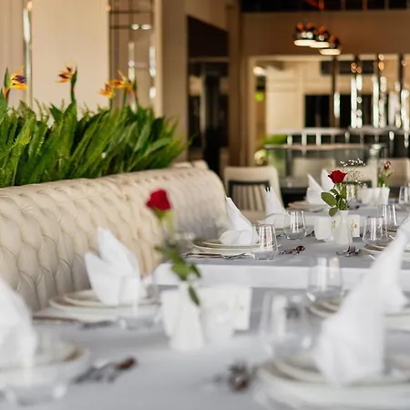 Royal Palace Hotel 3*