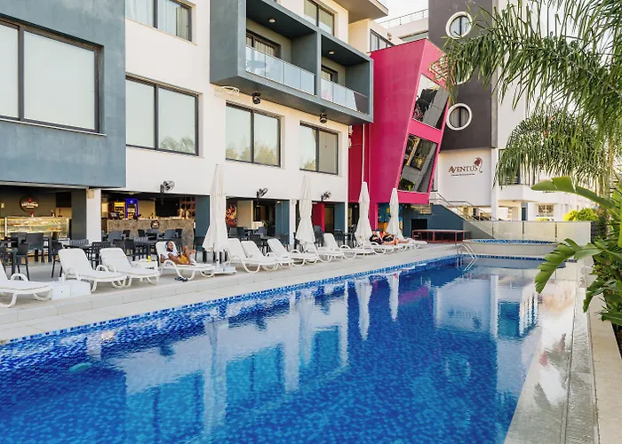 Hotel Royal Palace 3*