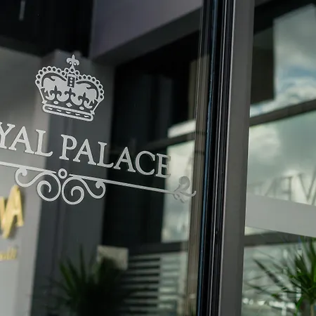 Отель Royal Palace 3*